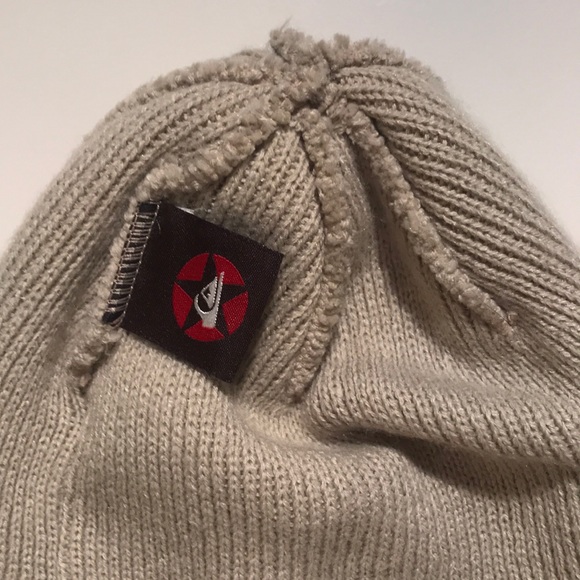 Quicksilver Tan Knit Beanie w/ Embroidered Logo - Picture 4 of 6
